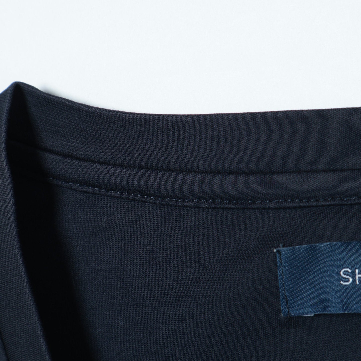 SHIPS:ASHA CTN V/N T-SHT