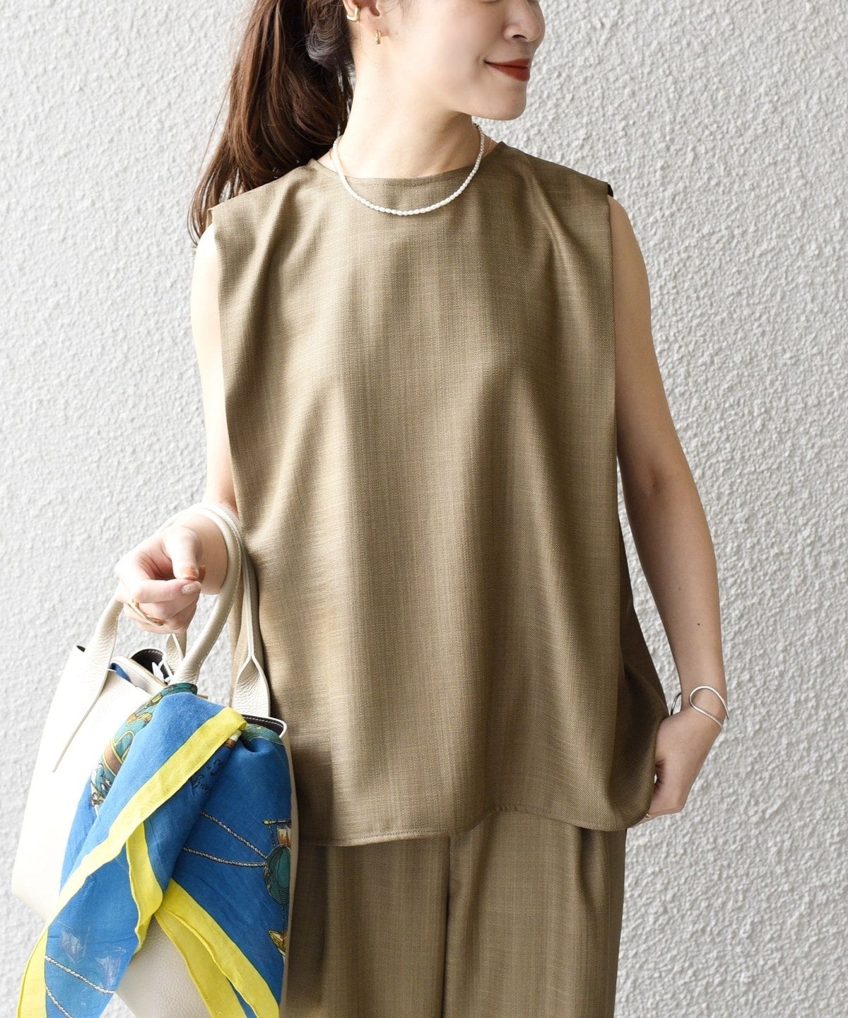 リネンライクスラブノースリーブプルオーバー