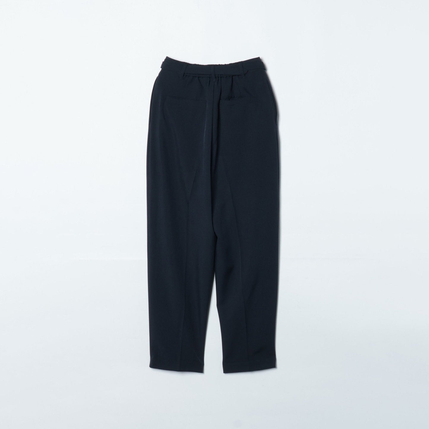 23:BELTED TAPERED PT