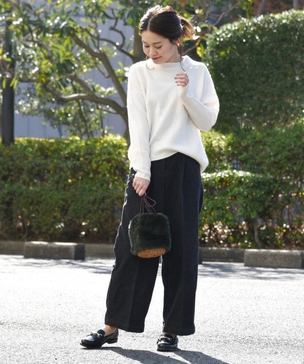 liflattie ships:コーデュロイストレートパンツ