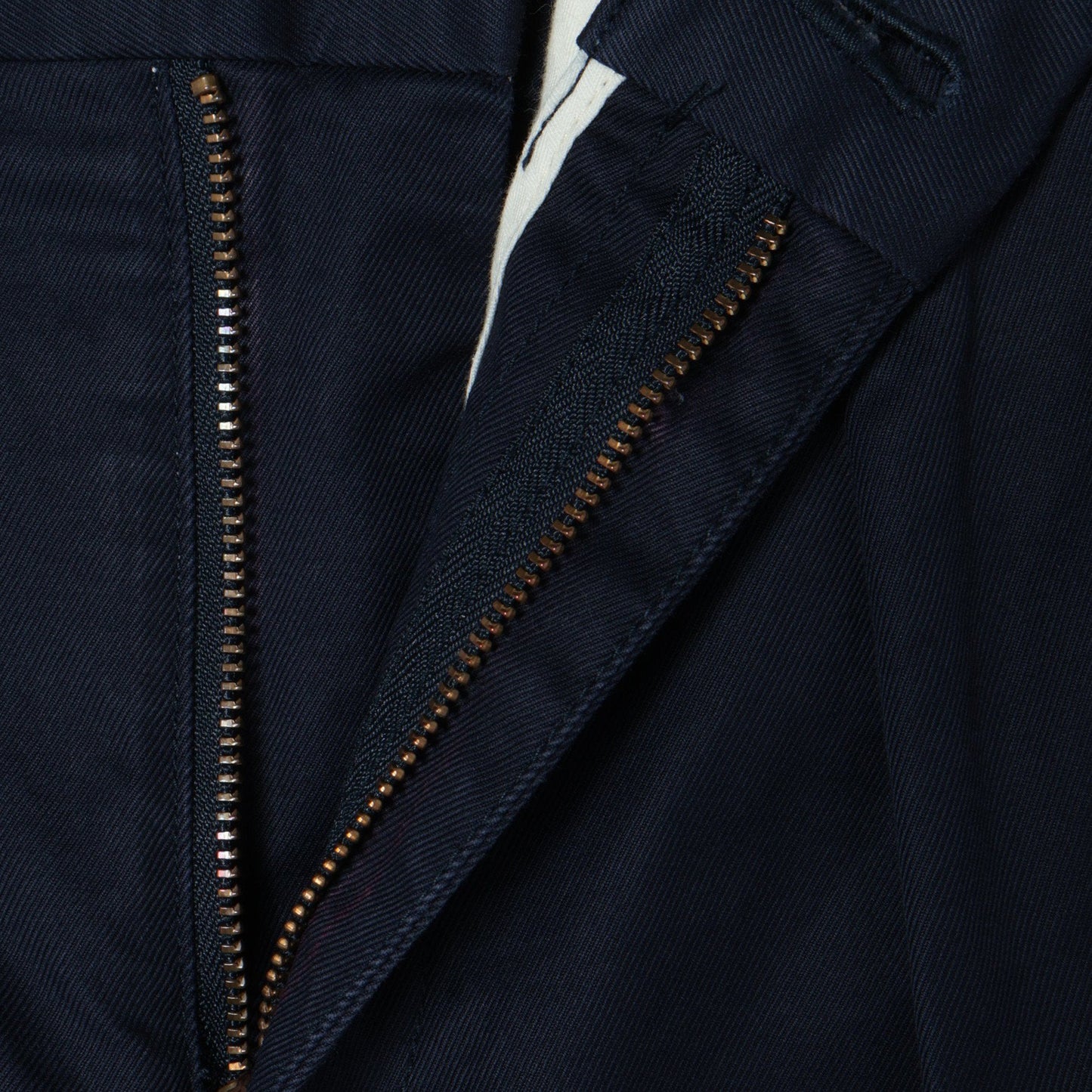 SHIPS: 2プリーツ ワイド テーパード チノパンツ