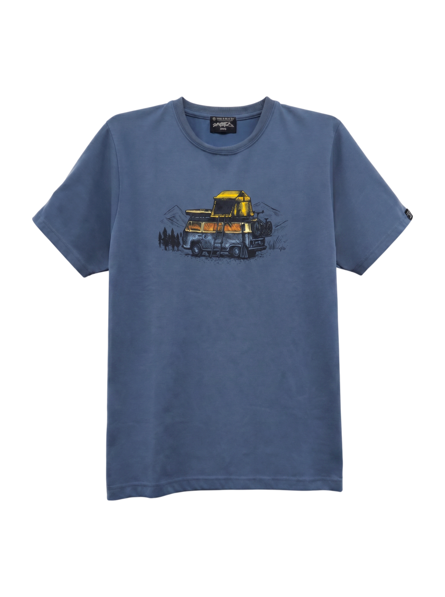 【SHIPS別注】UNITED BY BLUE: CAMPING CAR プリント Tシャツ