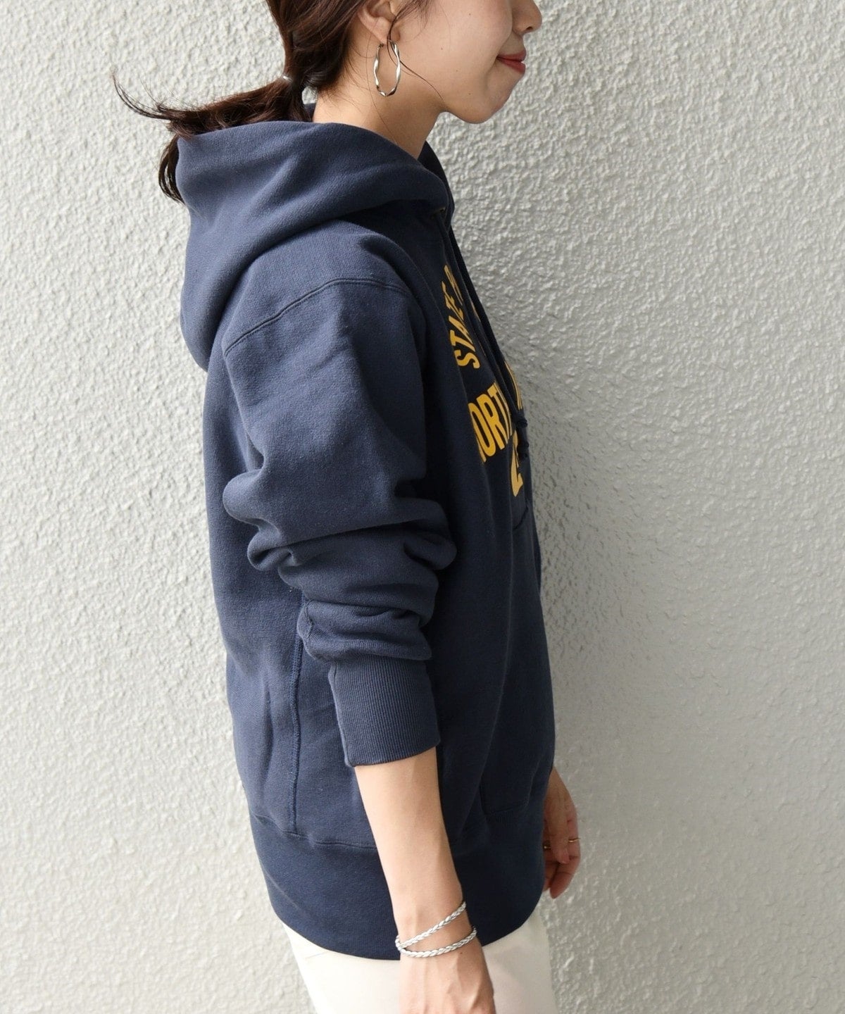Champion:〈ウォッシャブル〉リバースウィーブ カレッジ ロゴ フーディー