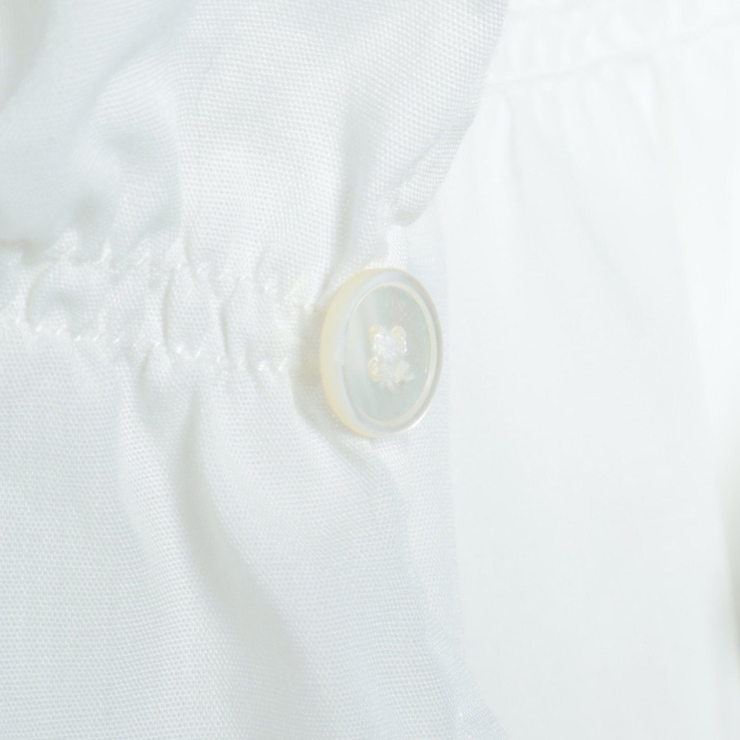 SHIPS any:〈洗濯機可能〉REPREVE ポイント フリル ブラウス