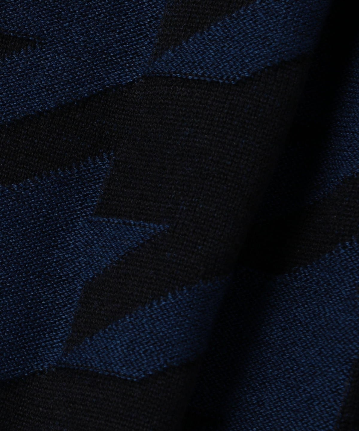 SU: SILTECH YARN ハウンドトゥース リンクス ニット