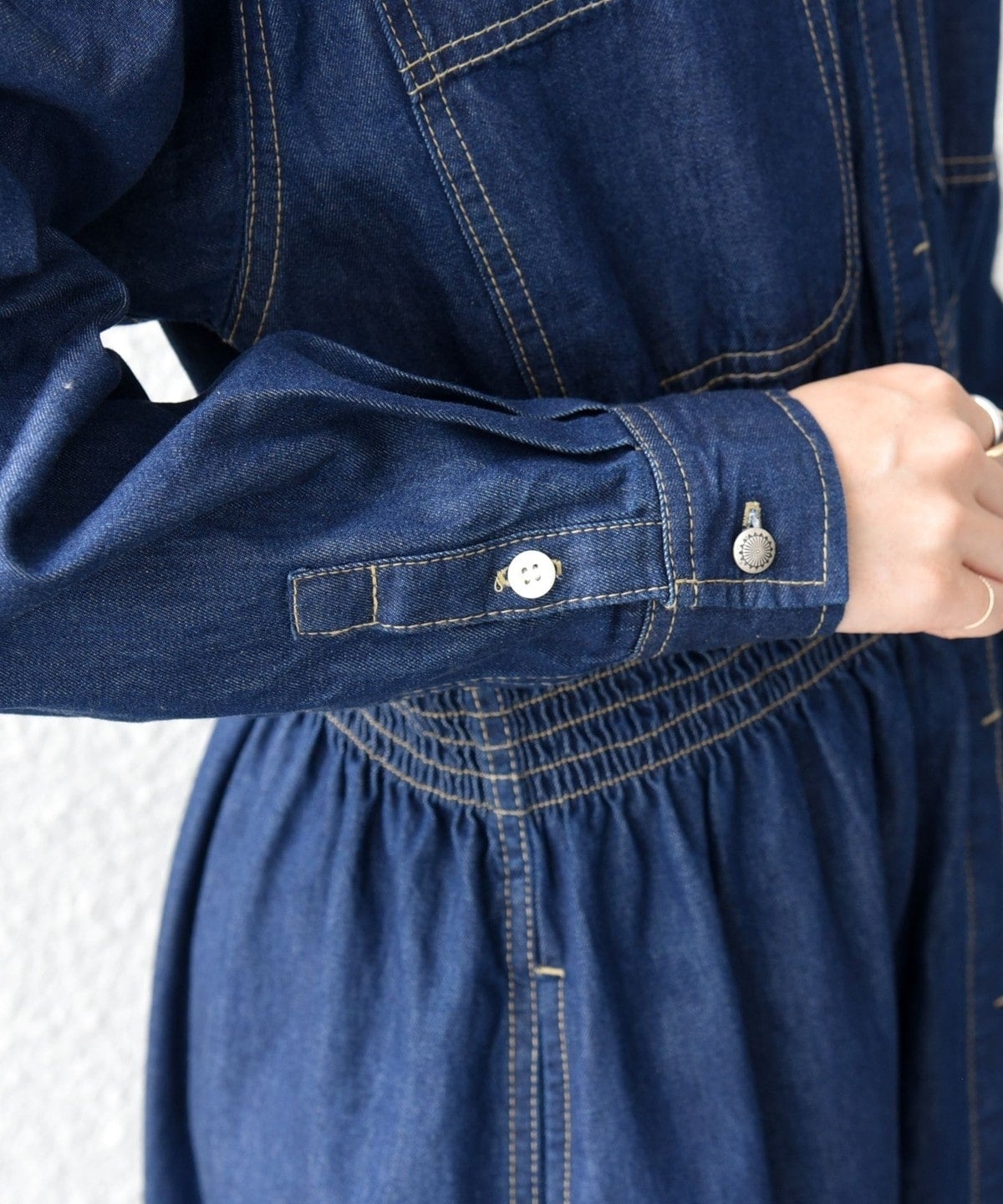 SHIPS any: シャーリング デニム ポケット ワンピース ［SHIPS any DENIM］