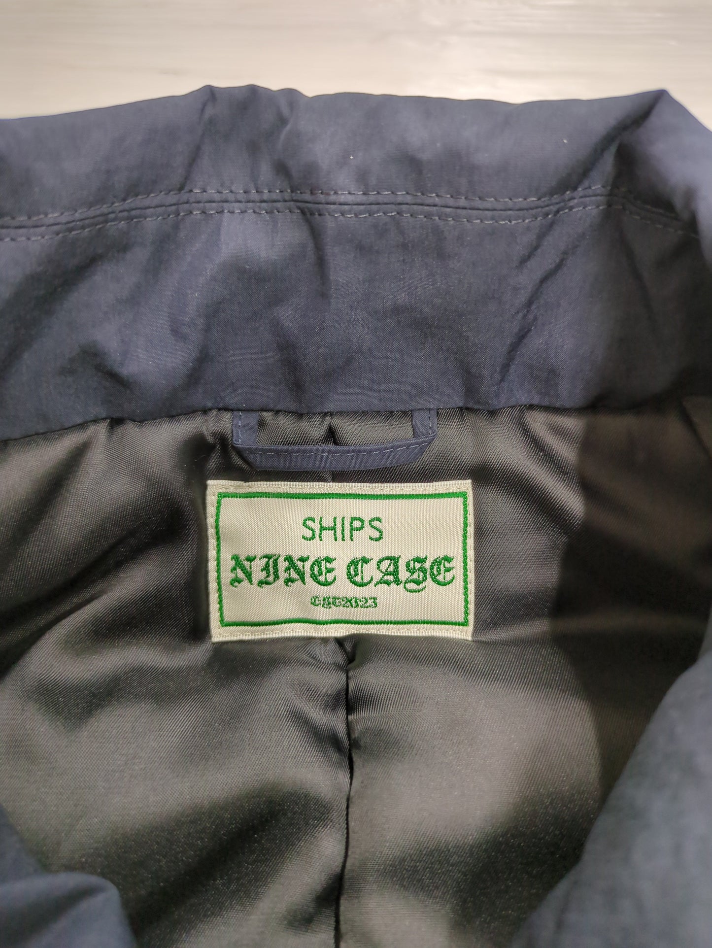 SHIPS NINE CASE:テントライン コート