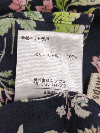 ブラウス
