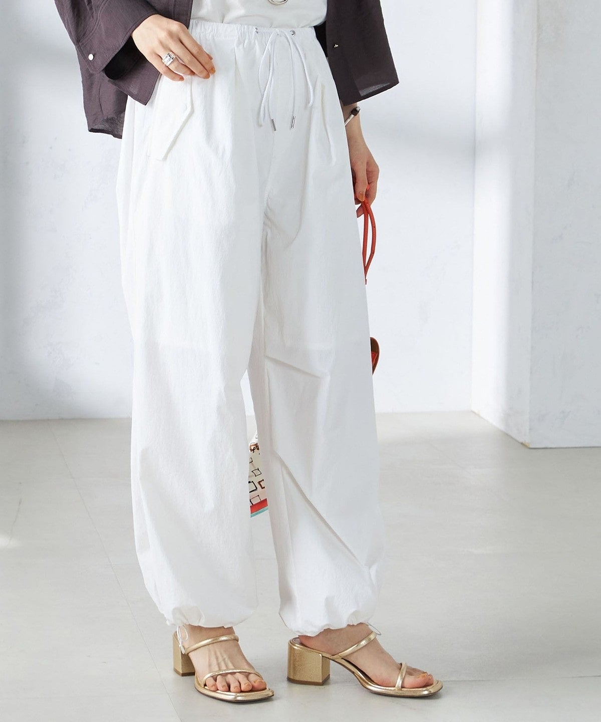 〈手洗い可能〉裾ドロスト ナイロン カーゴ パンツ