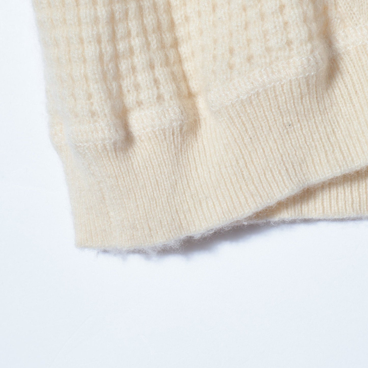 AUTUMN:BACK ZIP C/N