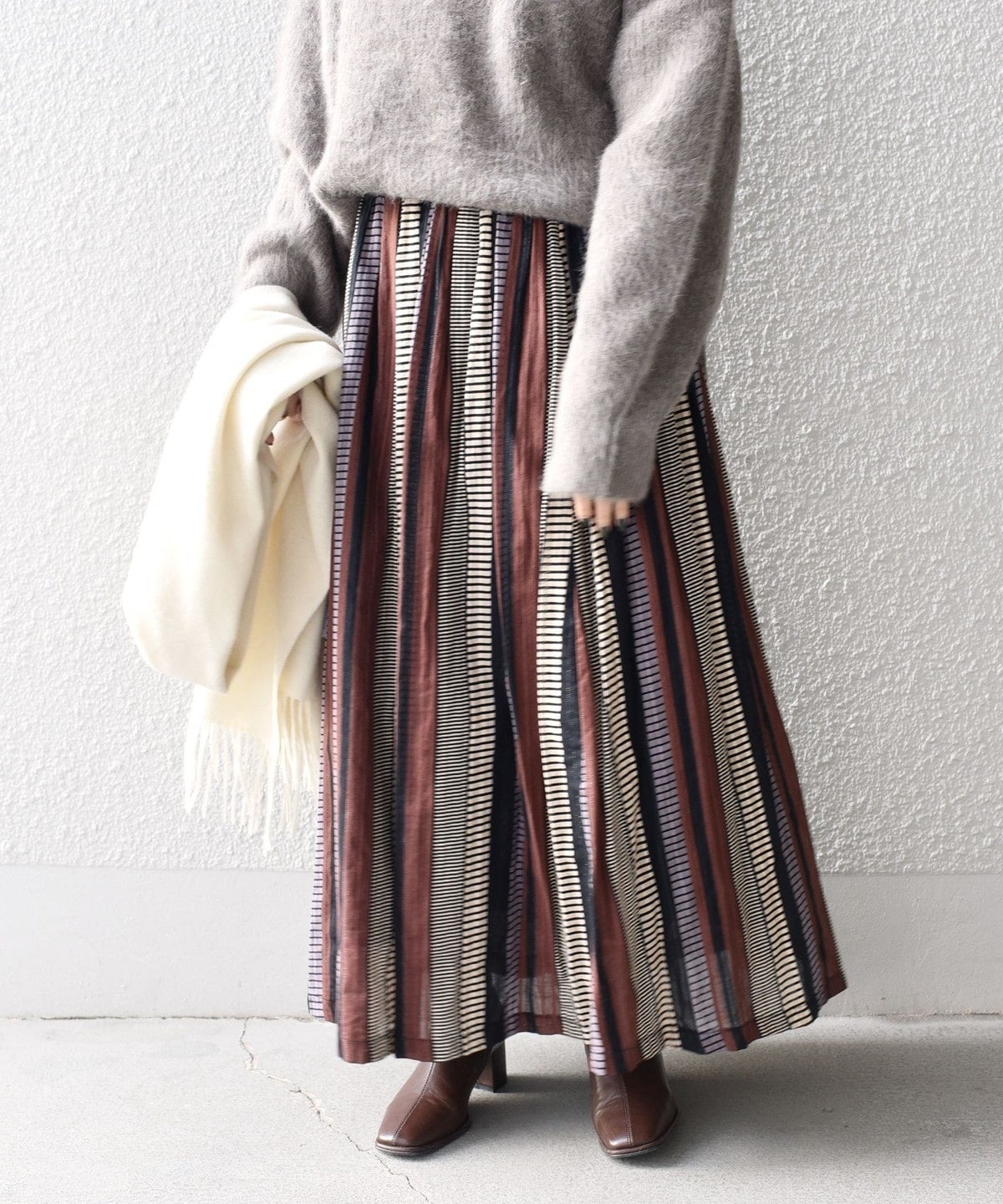 【SHIPS別注】UHURU プリントバリエーションスカート