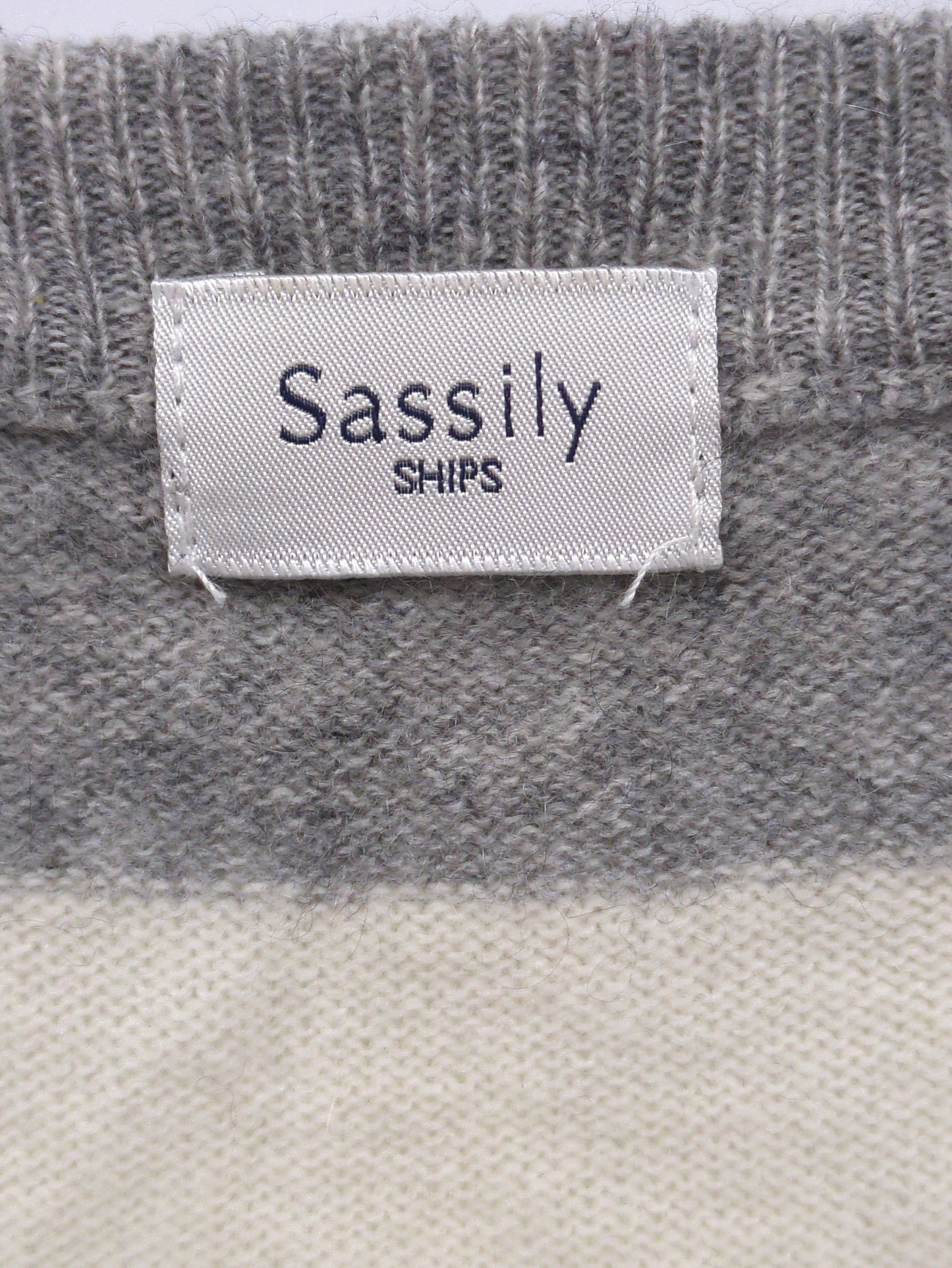 Sassily:カーディガン