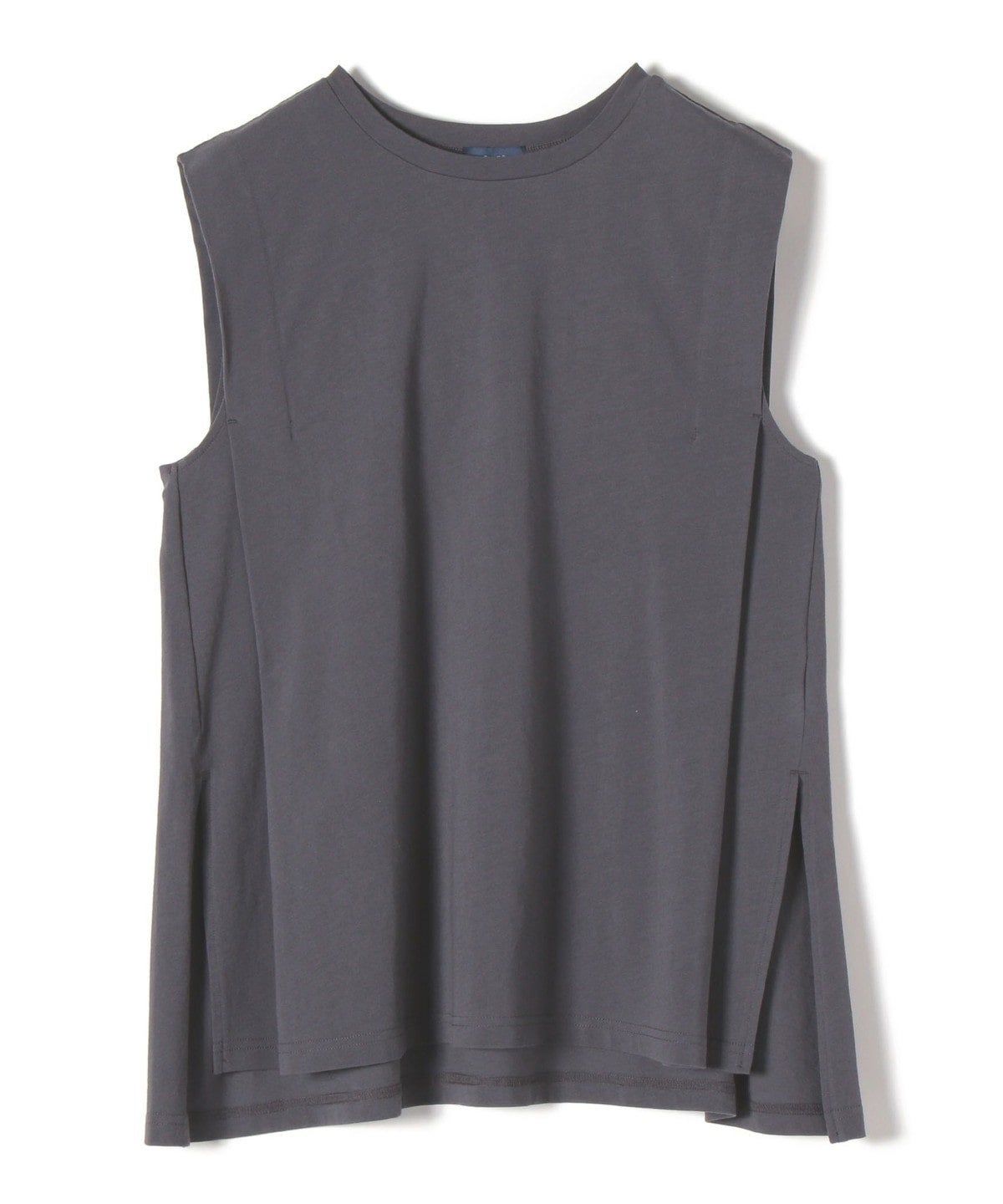 【WEB限定】ショルダータックカットソー