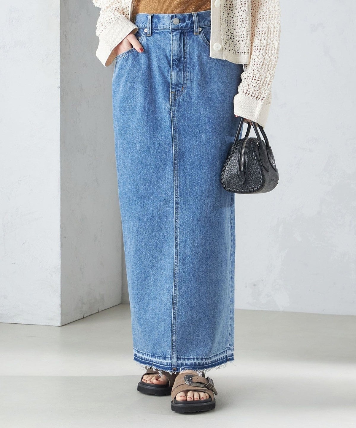 〈洗濯機可能〉Ｉライン デニム スカート 24SS