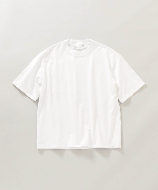 【SHIPS別注】THYARD: リラックス スクエア クルーネック Tシャツ
