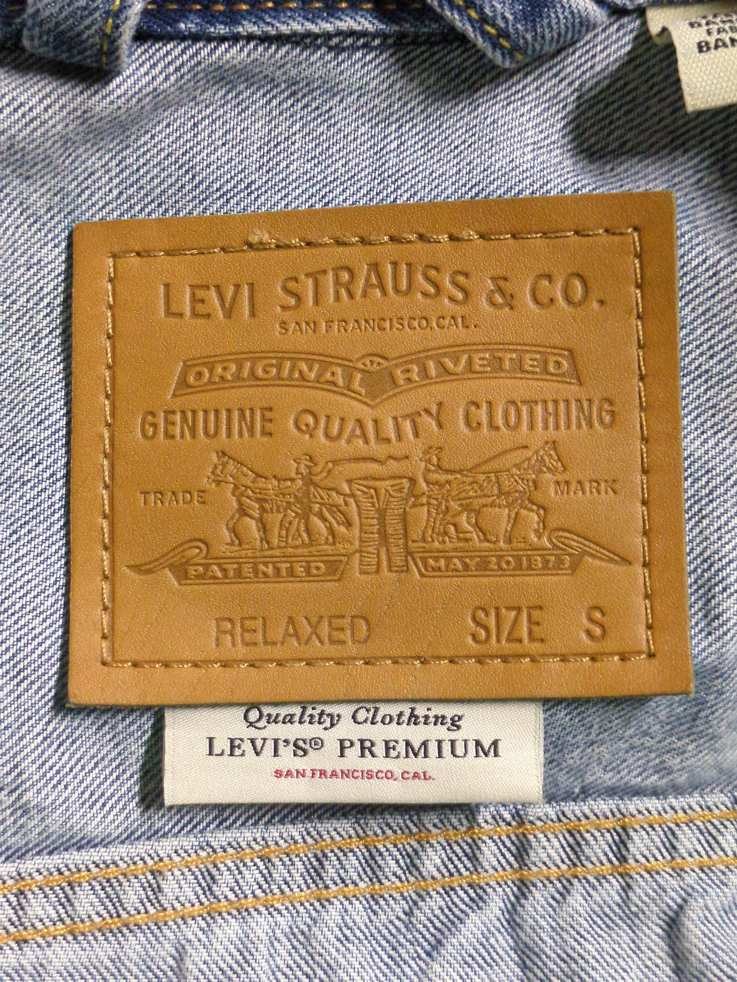 Levi’s: TYPE 2 TRUCKER