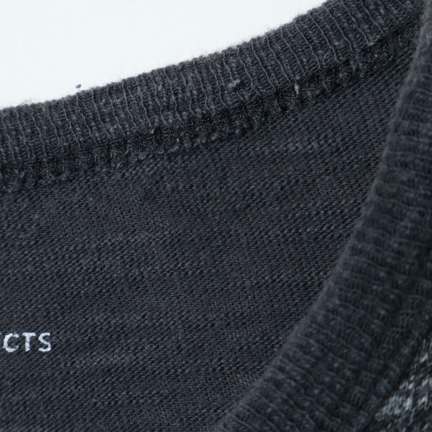 SA:HEATHER BDR C/N TEE