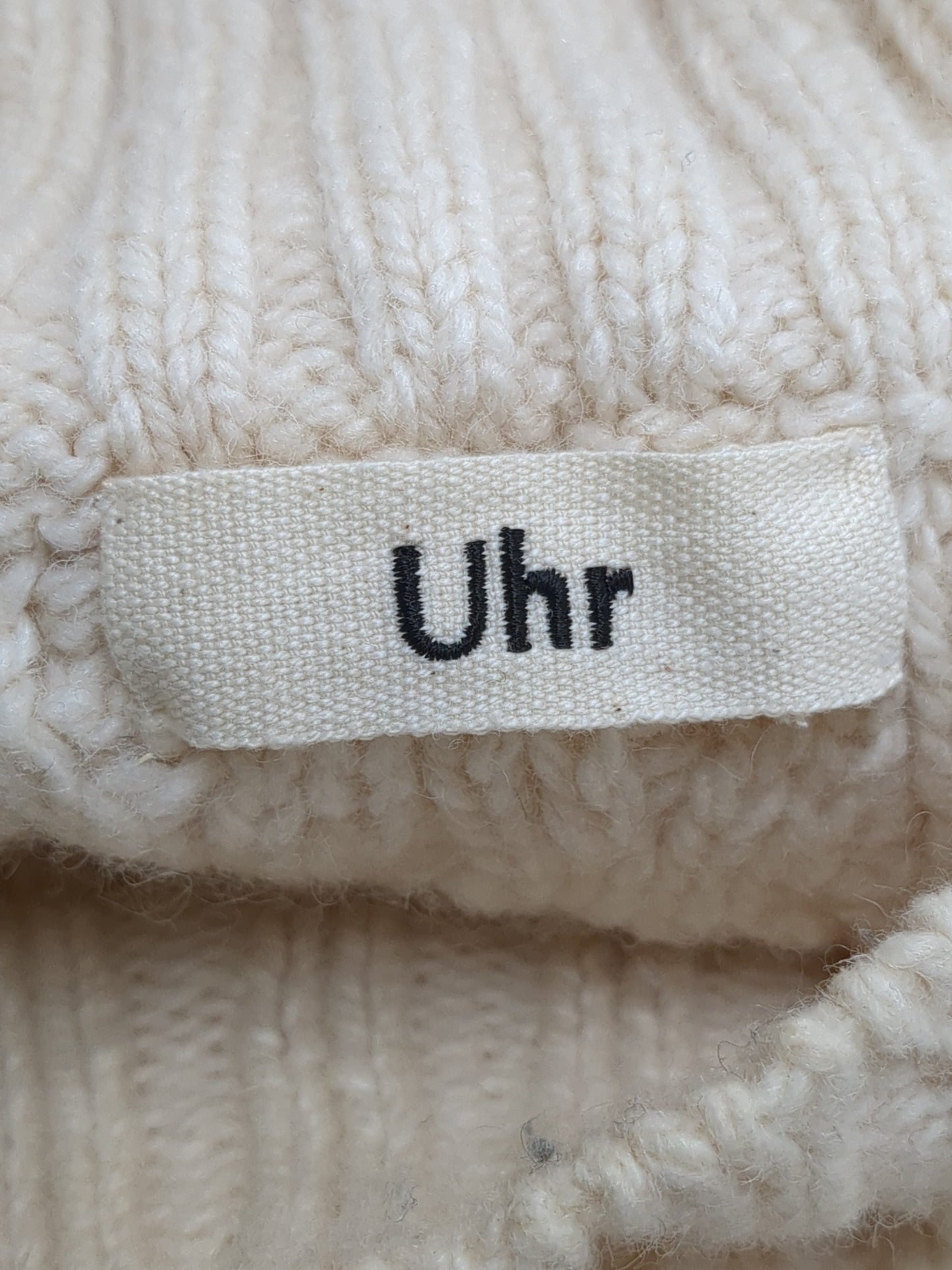 Uhr:CABLE KNIT
