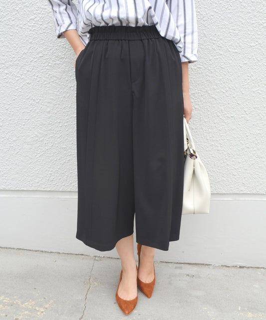 【手洗い可能】ワイドクロップドパンツ