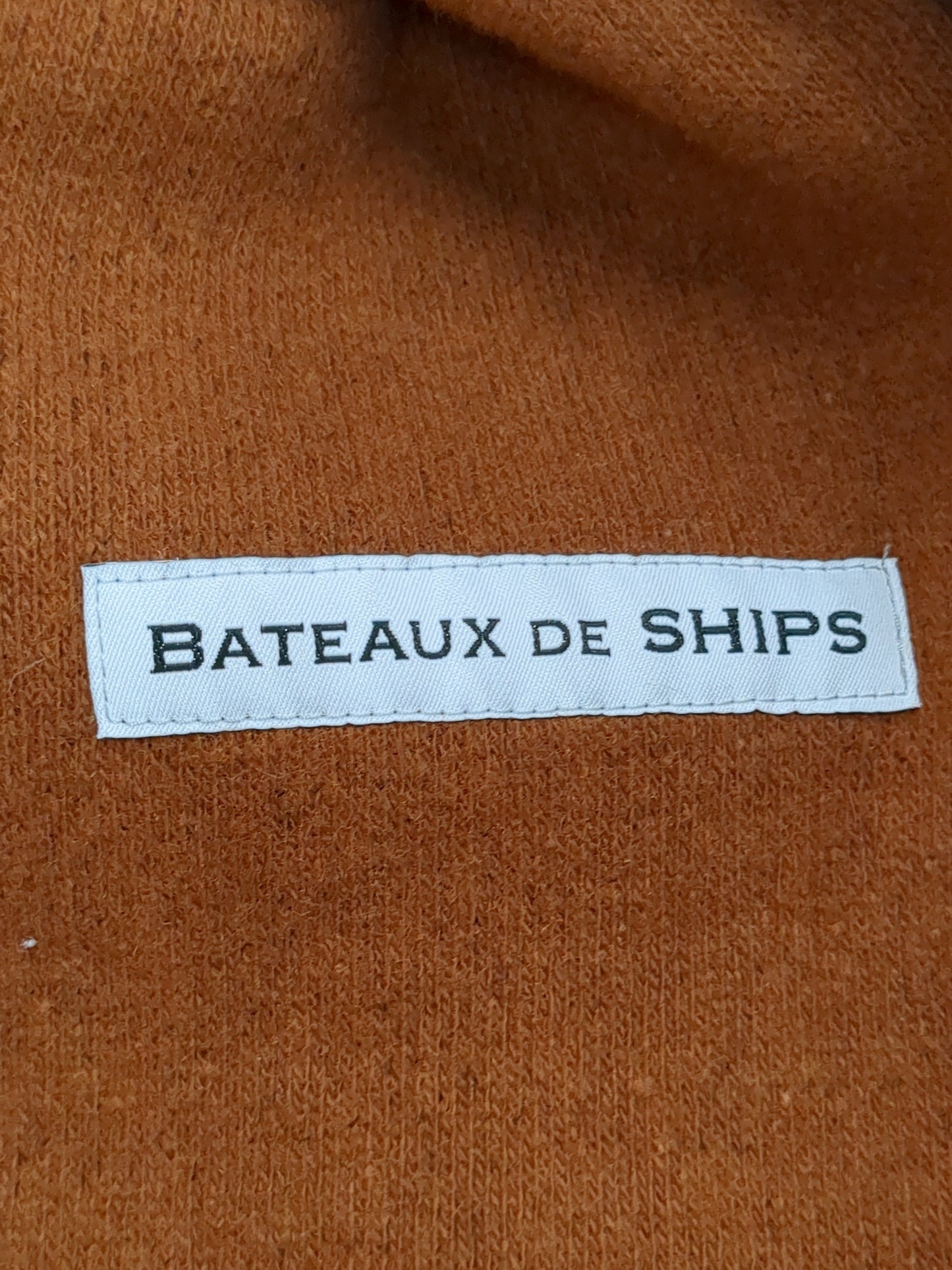 BATEAUX DE SHIPS: ボイルドウール ジップ ベスト