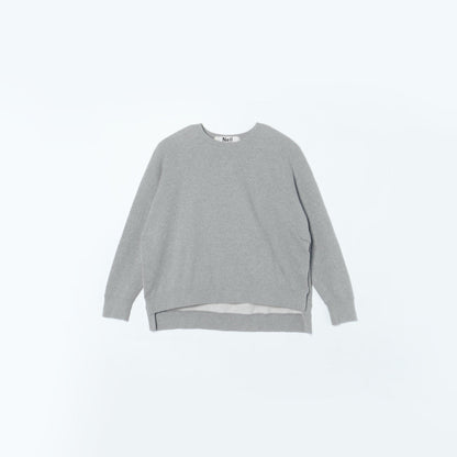 Nell:スウェット