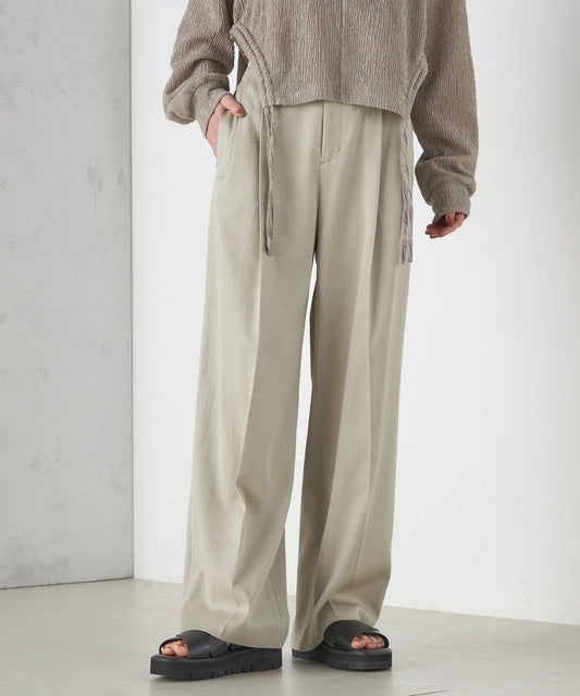 Wai+:デニムライク 2タック スラックス