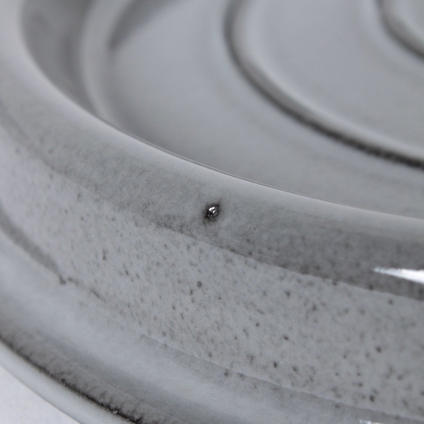 ピコ・ココット ラウンド 20cm グレー