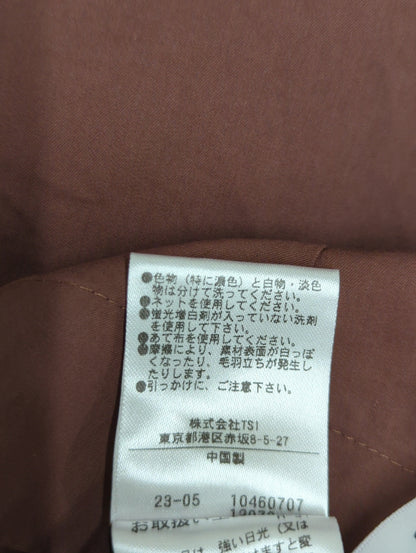 Vネックフレアブラウス