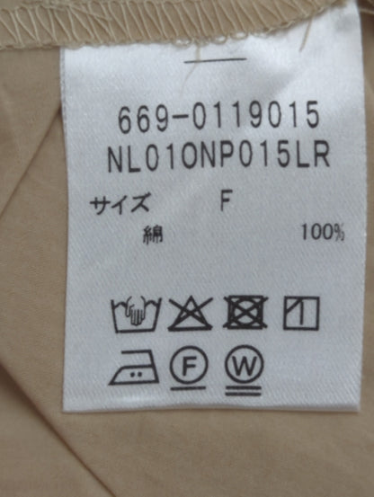 バックボタンティアードワンピース