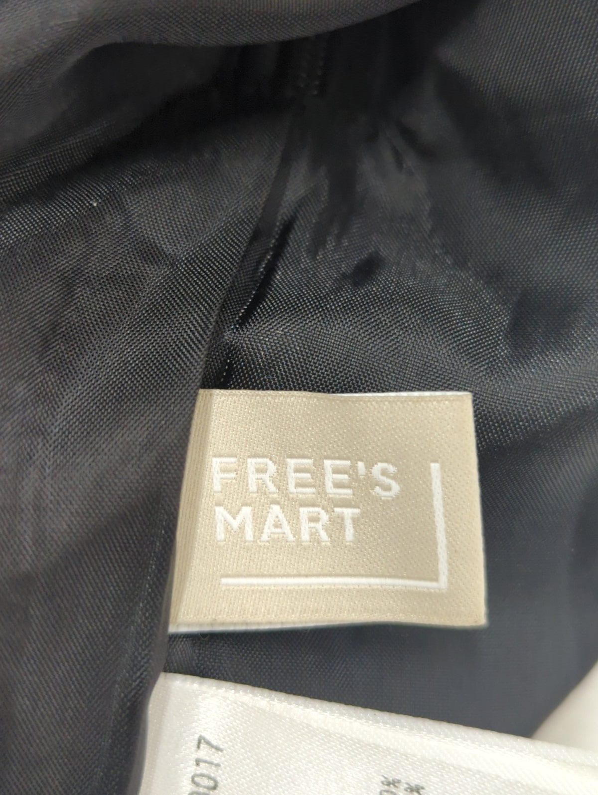 [Sシリーズ対応商品]サイドベルトタックワイドパンツ
