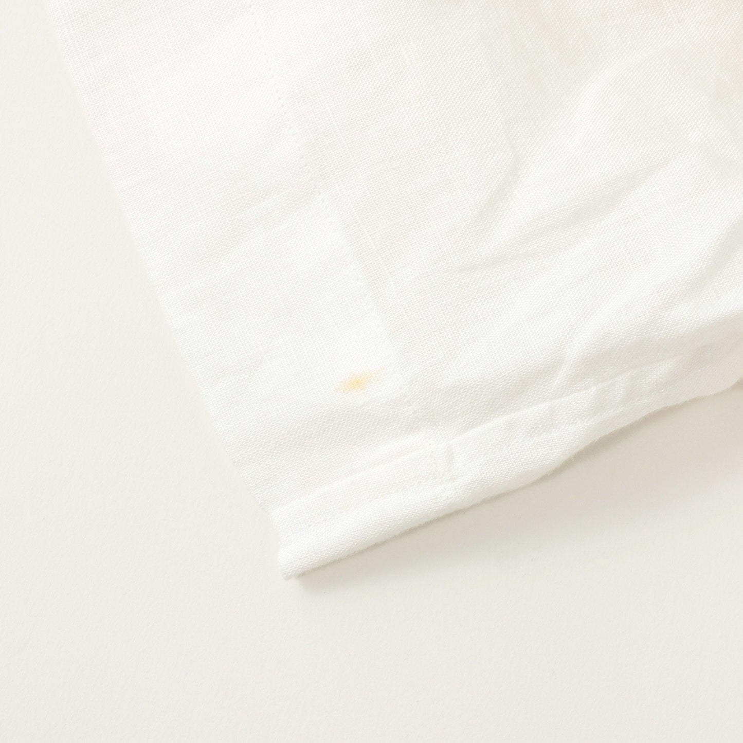CLEAN LINEN SHIRT