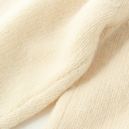 LIGHT SOFT WOOL KNIT