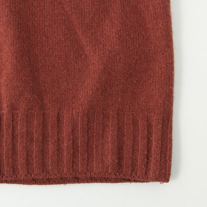 SLEEVELESS TURTLENECK KNIT