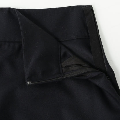 FINE WOOL FLANNEL SKIRT