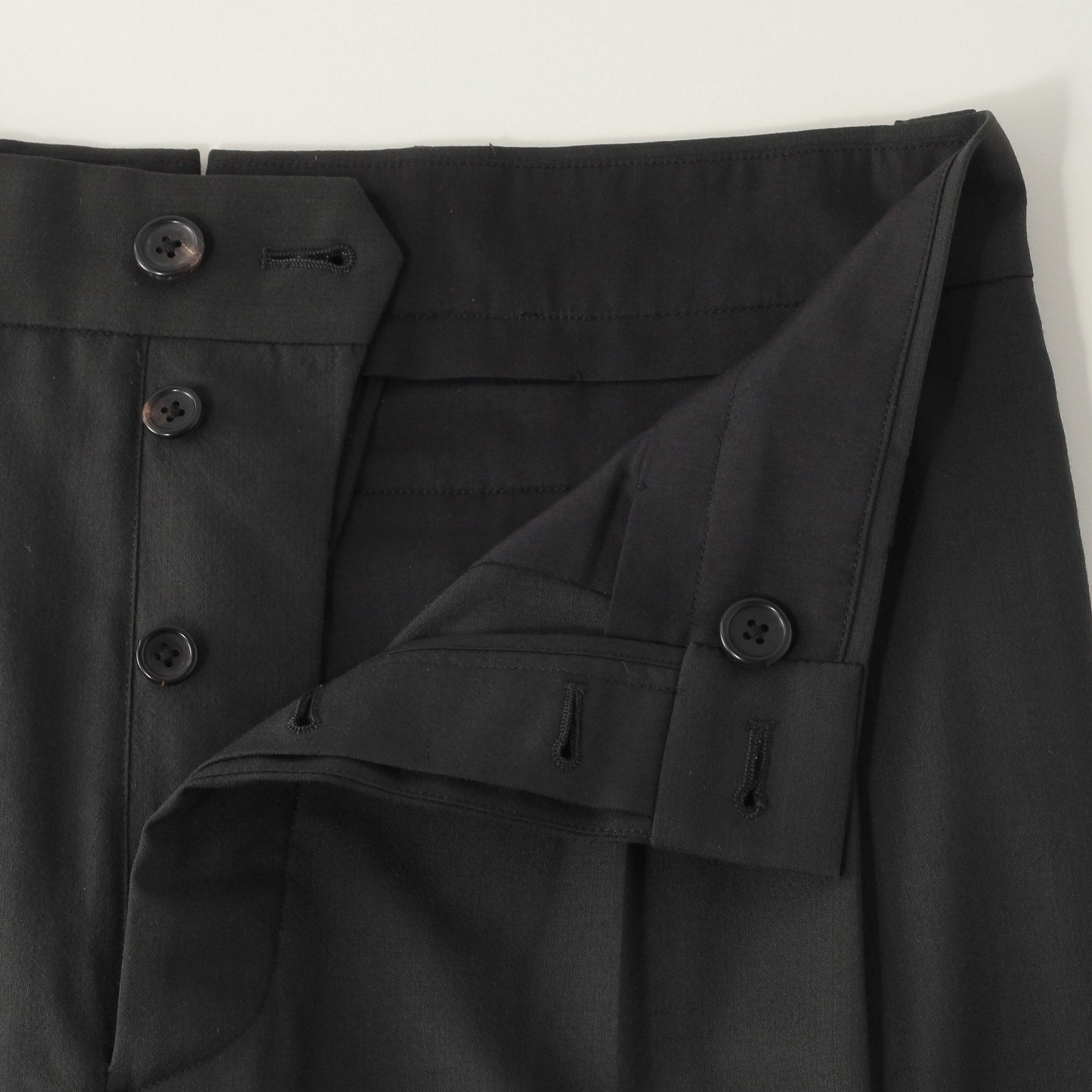 SUMMER WOOL TROUSERS