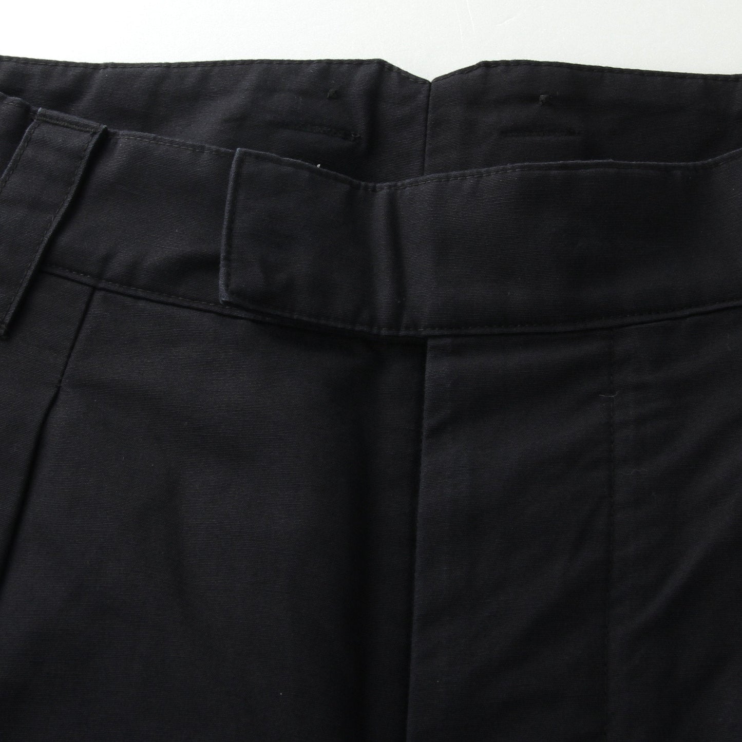 WA-SHI COTTON PLAINWEAVE TROUSERS