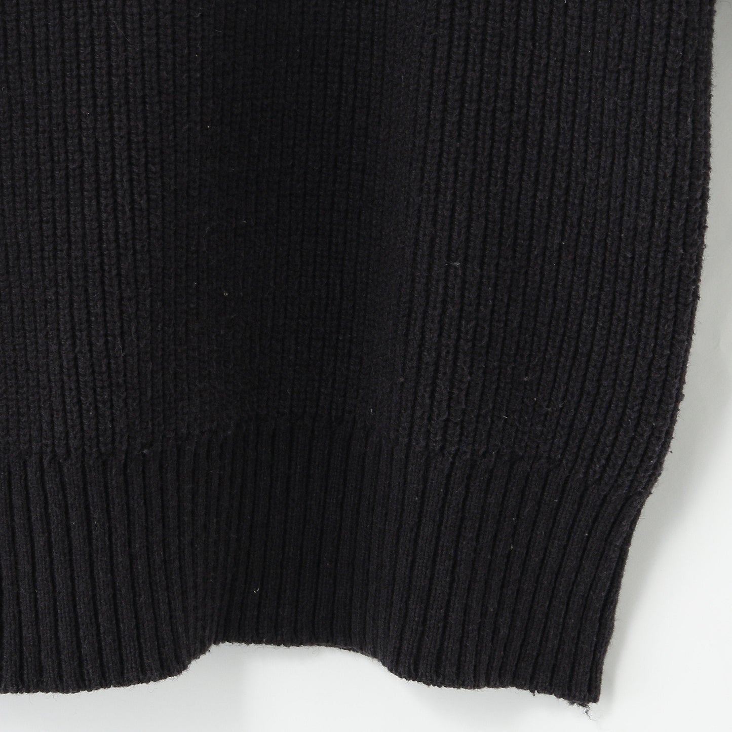 LIGHTWEIGHT WOOL COTTON KNIT