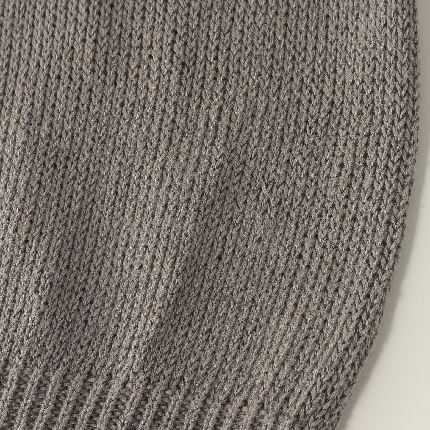 CAST OFF ROLL NECK KNIT