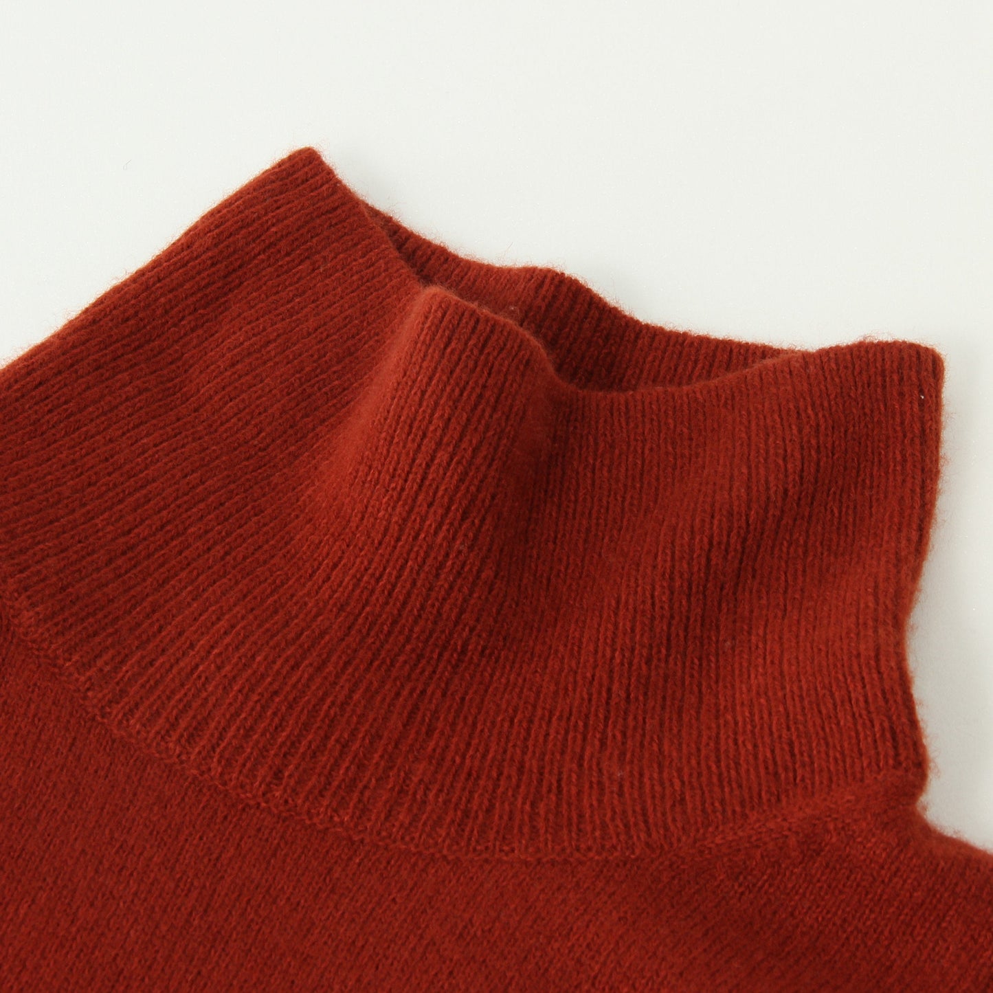 WOOL COTTON TURTLE NECK KNIT
