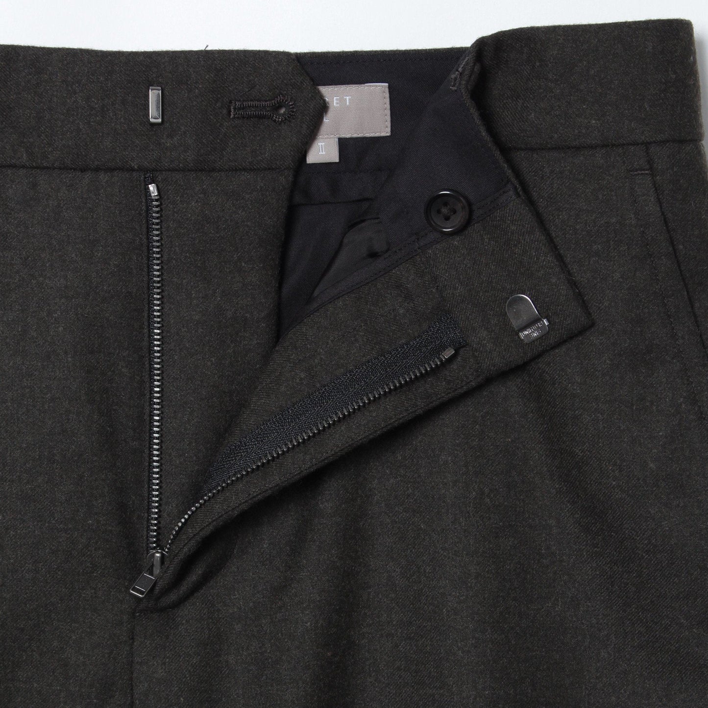 FINE WOOL FLANNEL TROUSERS