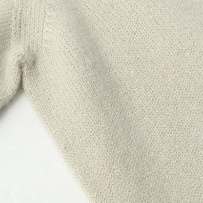 CLASSIC CREW NECK KNIT