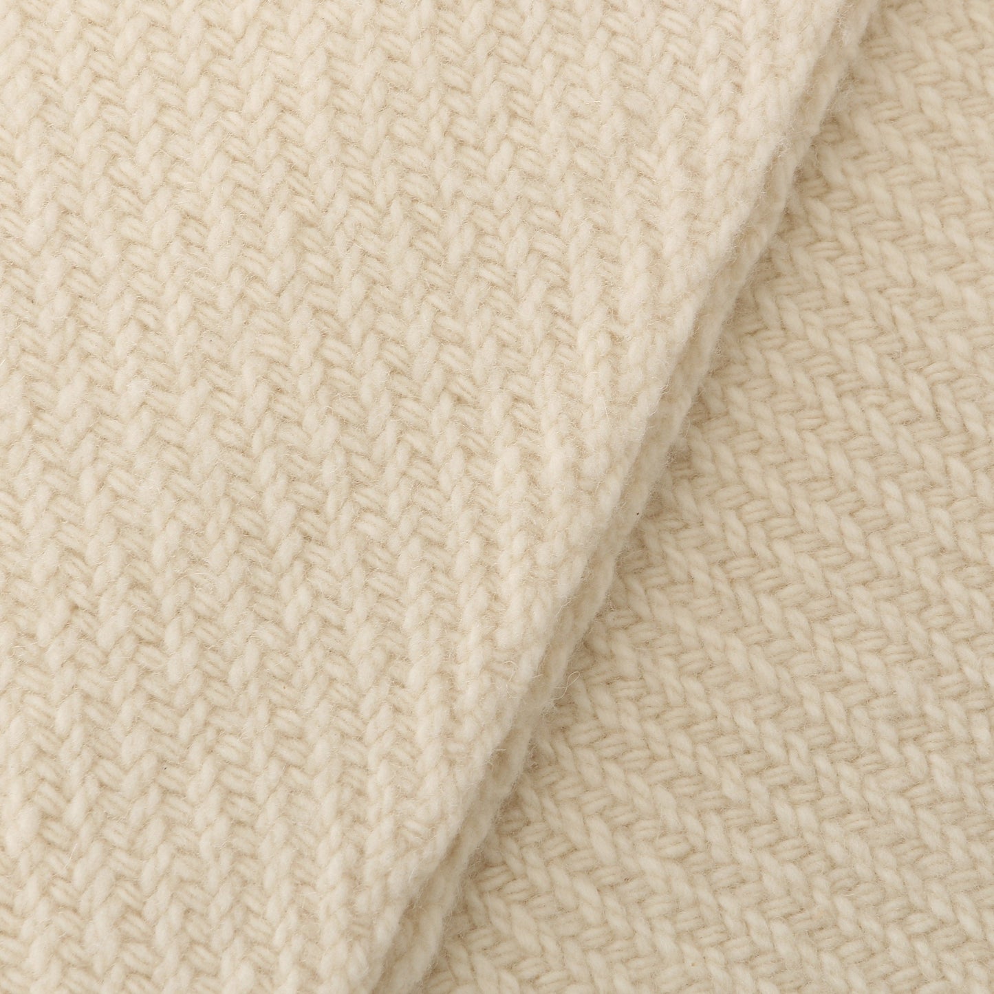 CHUNKY WOOL SCARF