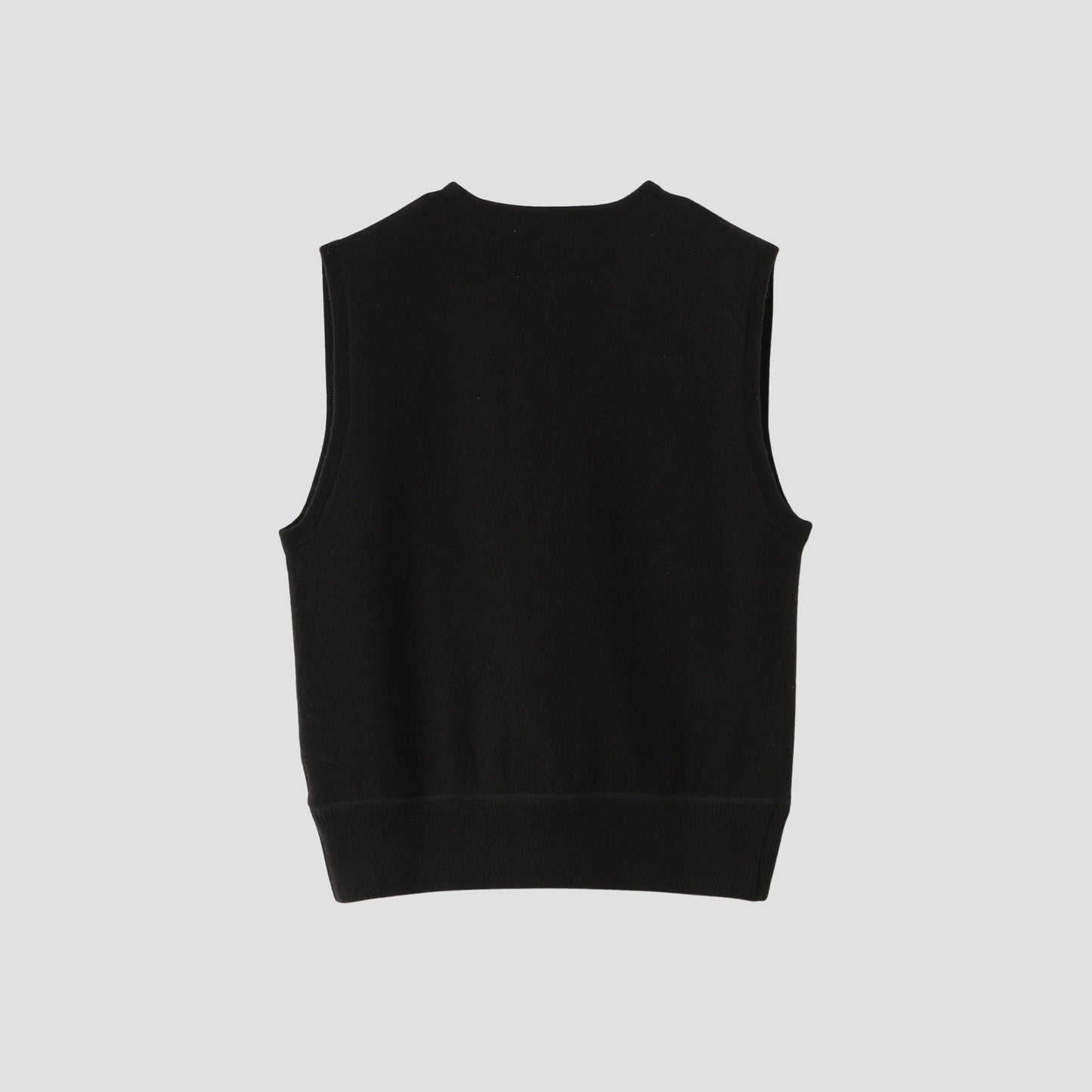 FELTED DRY WOOL KNITWEAR