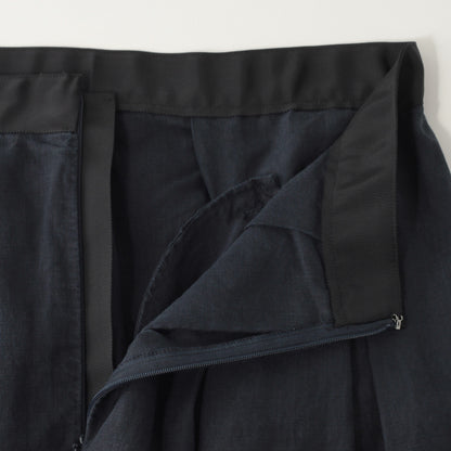 DENSE FINE LINEN SKIRT
