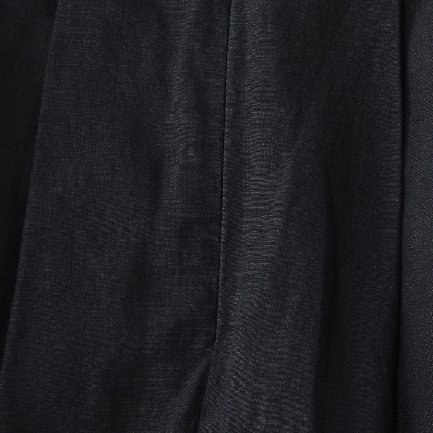 DENSE FINE LINEN SKIRT