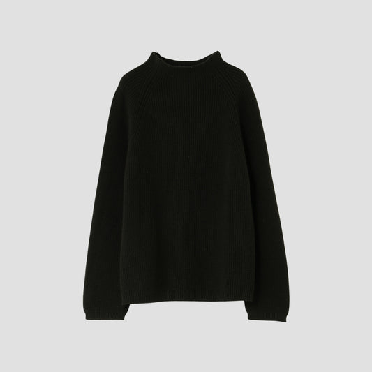 LIGHTWEIGHT WOOL KNIT
