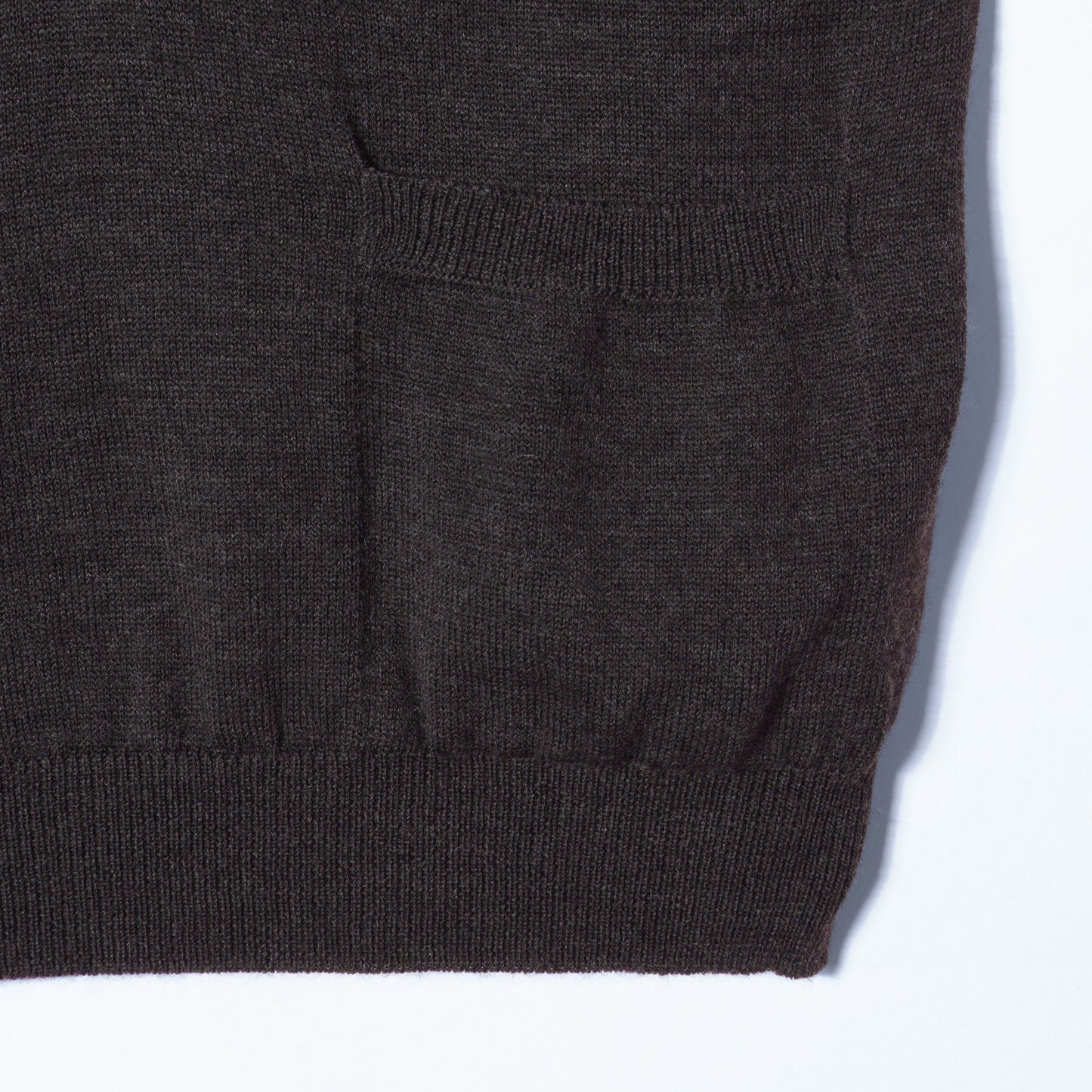 POCKET SLIPOVER KNIT