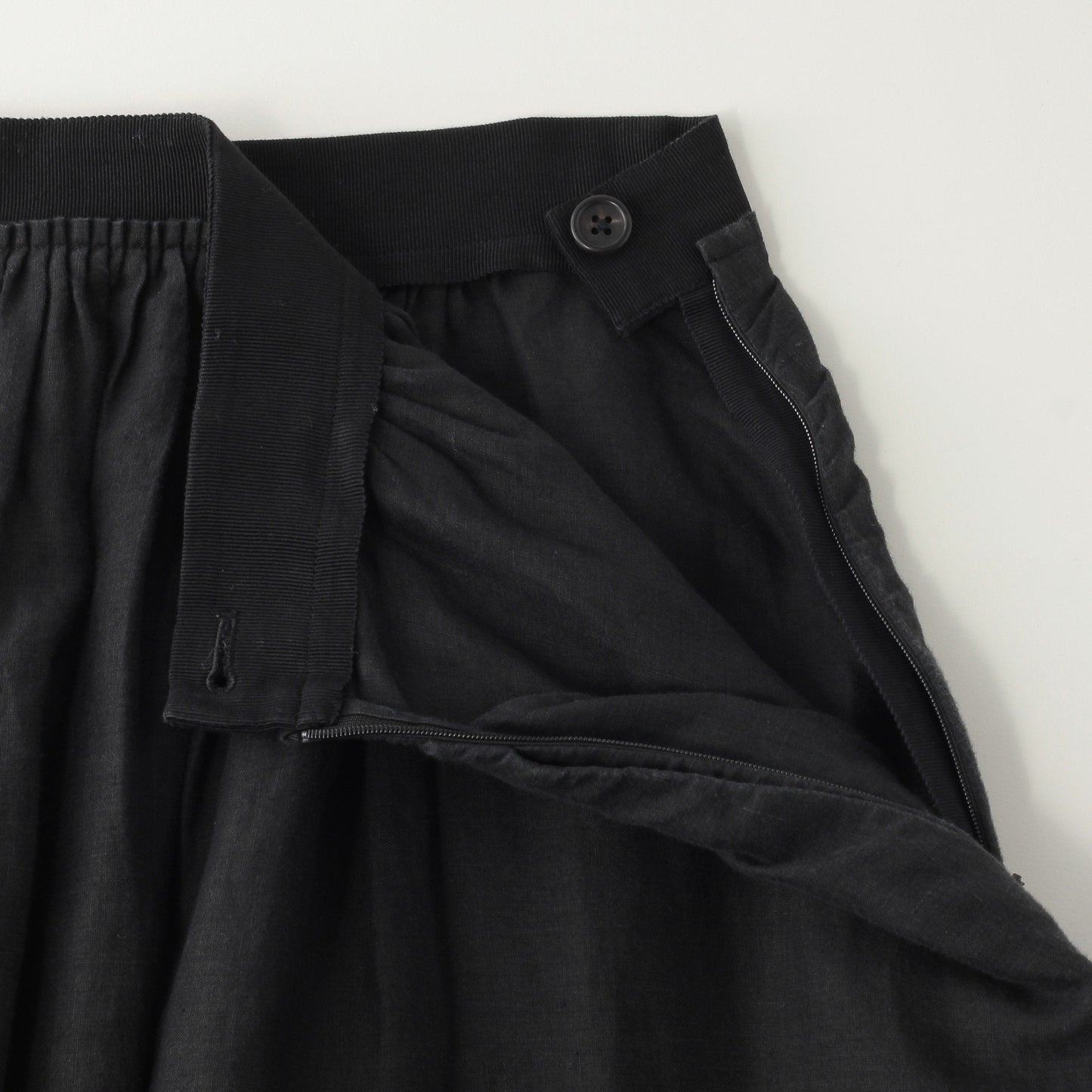 LIGHT WEIGHT LINEN SKIRT