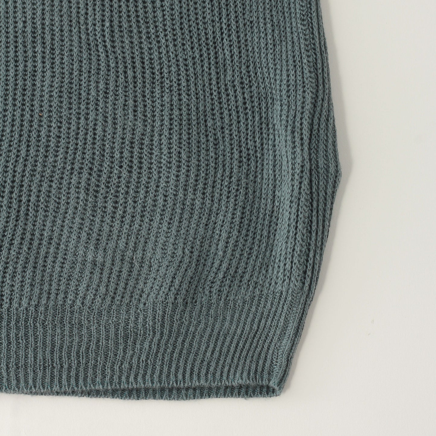 RIBBED LINEN KNIT
