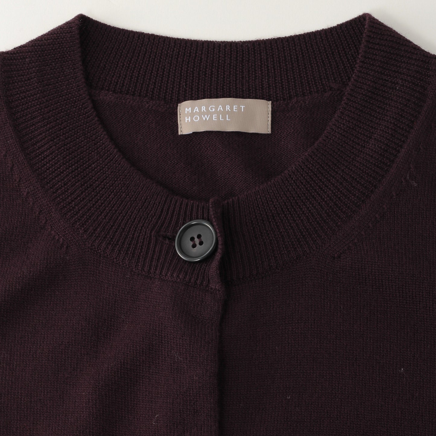 MERINO WOOL KNIT